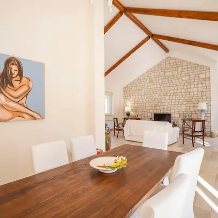 Capovillas - Country Armonia With Private Pool Villa *
