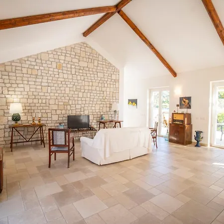 Capovillas - Country Armonia With Private Pool Villa *