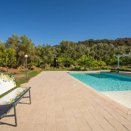 Villa Capovillas -villa Armonia With Private Pool Near Tropea Zambrone